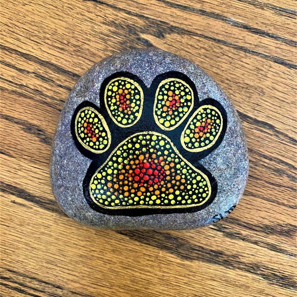 New Hand Painted Paw Stone